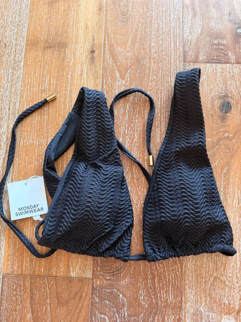 NWT MONDAY SWIMWEAR Palm Springs Bikini Top